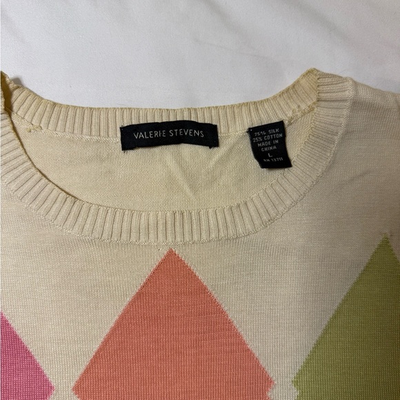 Valerie Stevens Cream Argyle Silk Blend Sweater Vest - Picture 2 of 4